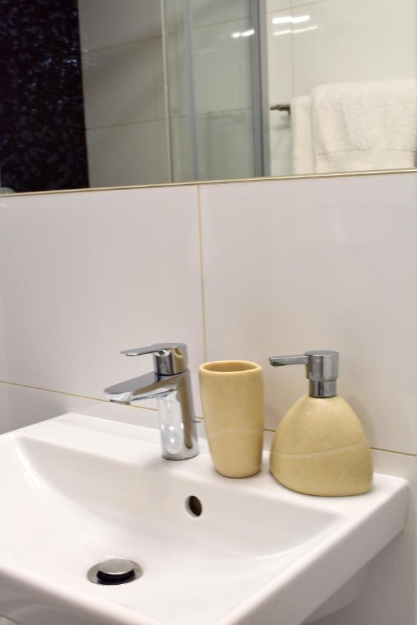 Lovely Apartment In Center 布拉格 外观 照片