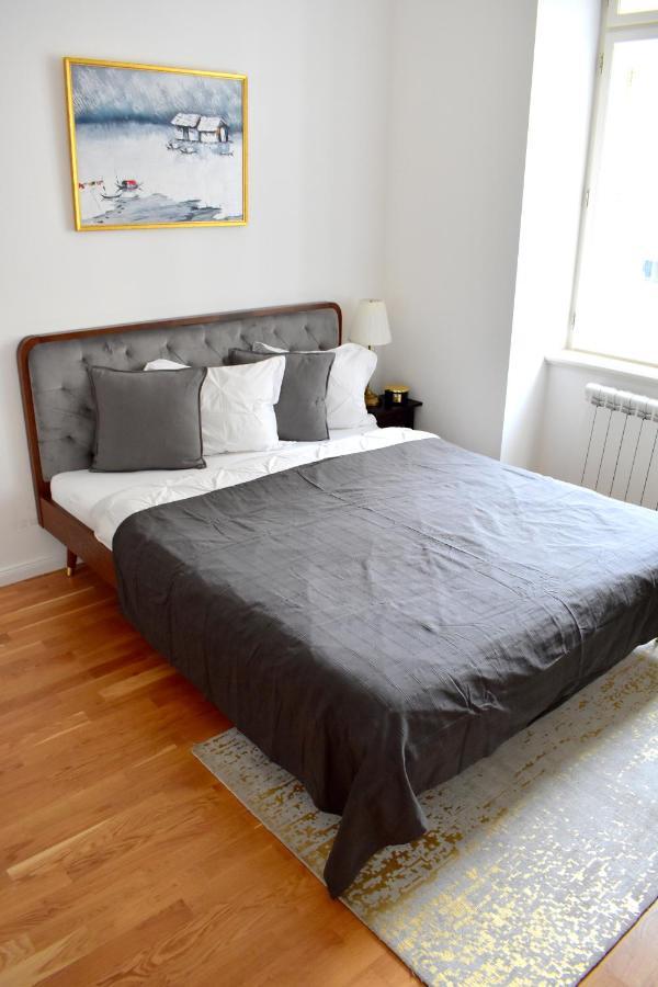 Lovely Apartment In Center 布拉格 外观 照片