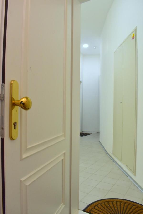 Lovely Apartment In Center 布拉格 外观 照片